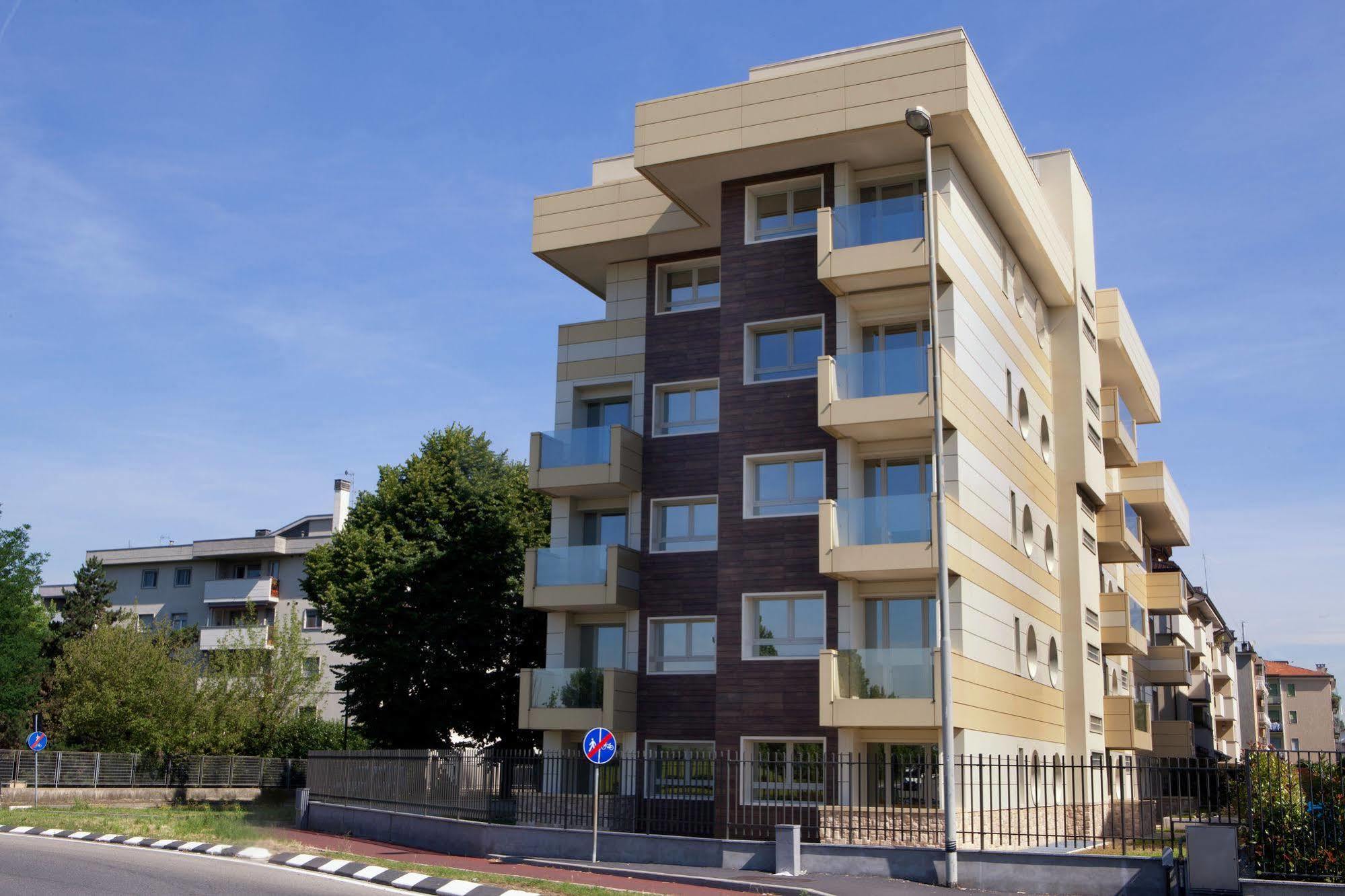 Residence Le Querce Чернуско-суль-Навильо Экстерьер фото